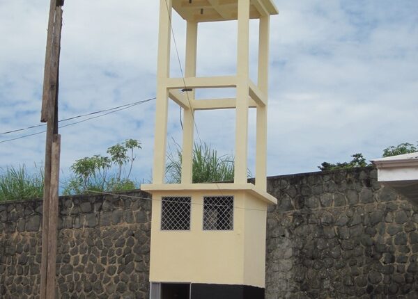 Nuovo Pozzo d’Acqua a Bamenda.